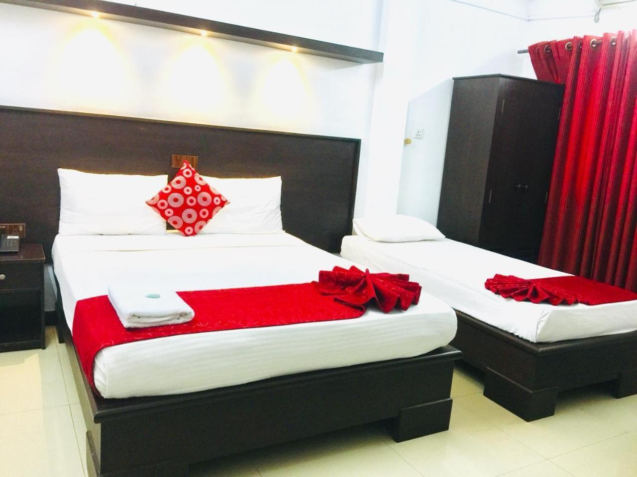 Hotel Nelly Vavuniya Εξωτερικό φωτογραφία